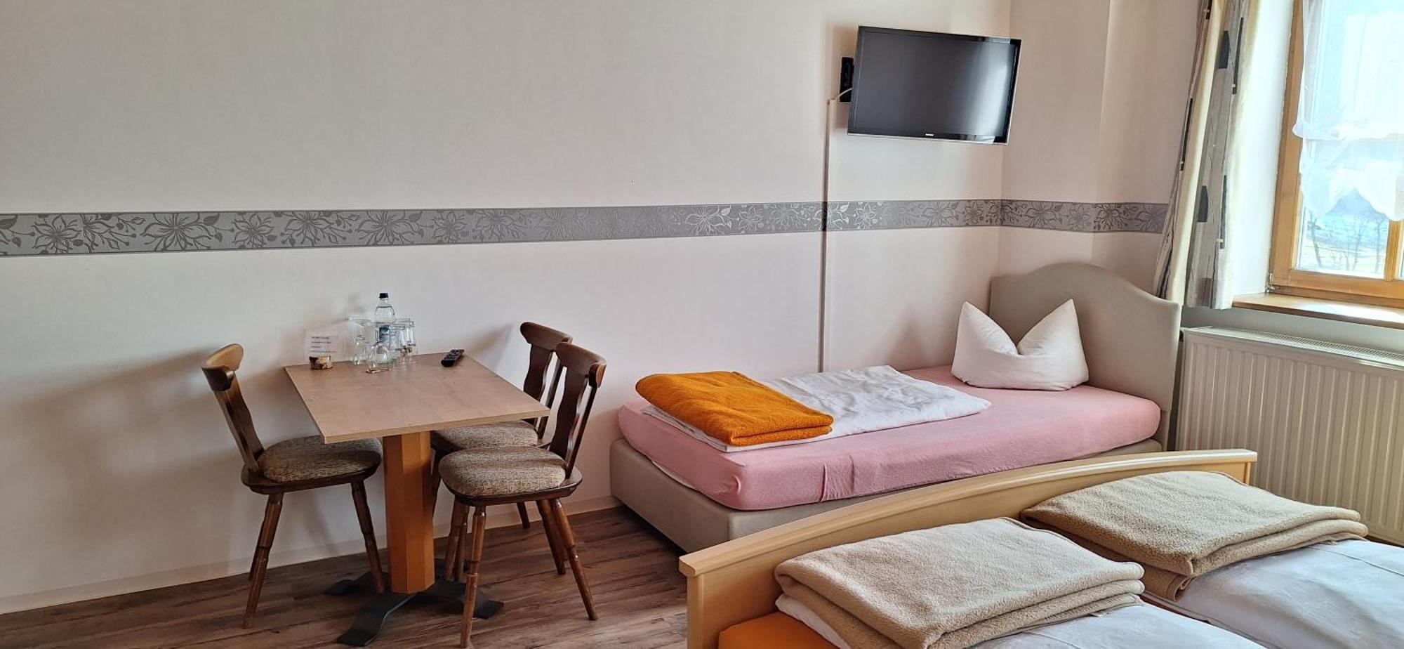 Waldgasthof - Hotel Schiederhof Wiesenfelden Pokoj fotografie